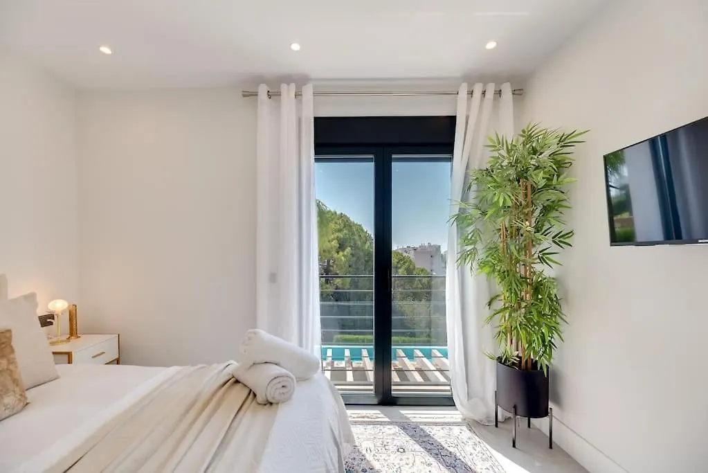 New Luxury 4Br Villa Pool, Bbq Estepona