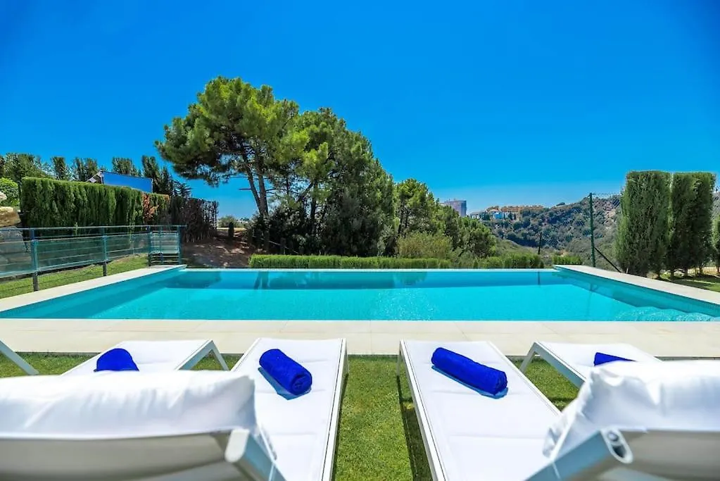 New Luxury 4Br Villa Pool, Bbq Estepona Spain