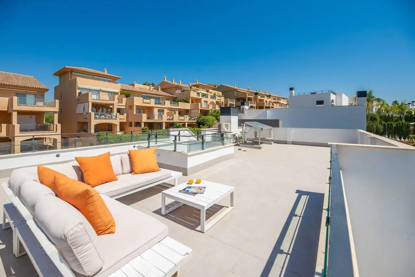 New Luxury 4Br Villa Pool, Bbq Estepona Spain