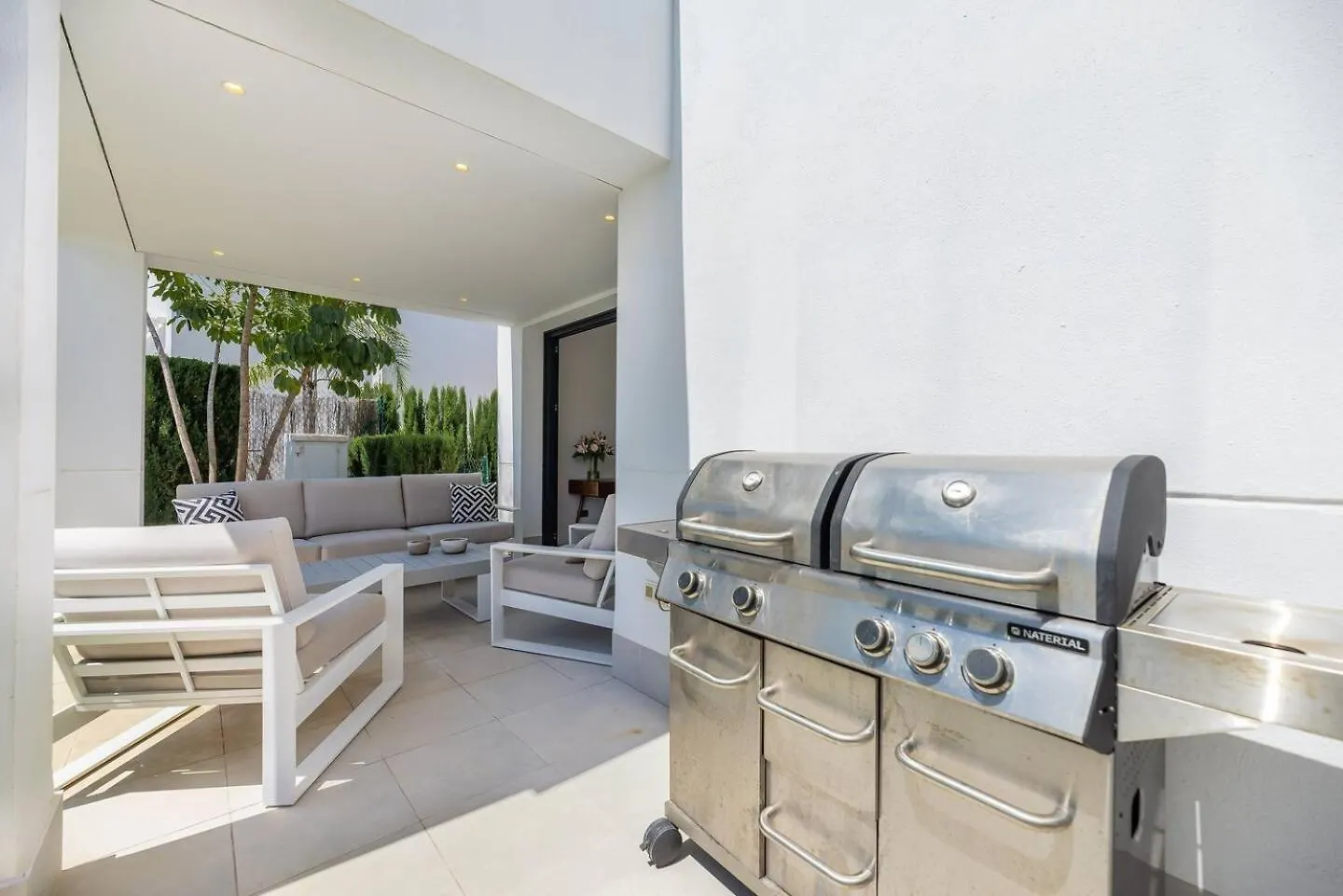 New Luxury 4Br Villa Pool, Bbq Estepona